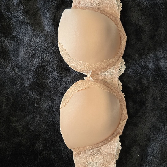 Elegant Women's Lace and Smooth Bras Set - Black, Red, Beige - Picture 13 of 13